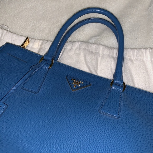 💙 Large Prada Galleria Saffiano leather bag - Picture 2 of 16